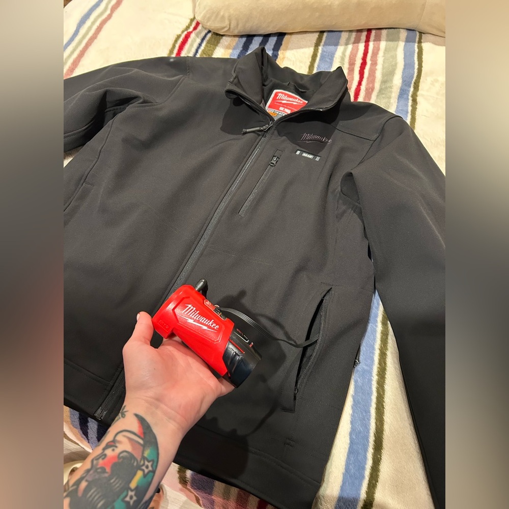 Men's Milwaukee heated jacket